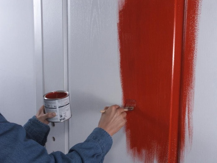 Оригинальные способы покраски дверей своими руками