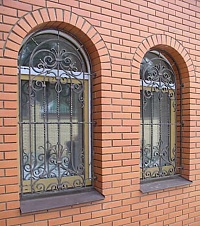 Решетка на окно 2  от производителя Клинские двери
