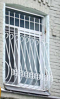 15 Решетка на окно 15  от производителя Клинские двери