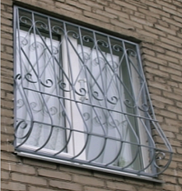 20 Решетка на окно 20  от производителя Клинские двери