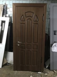 Входные двери из МДФ в квартиру